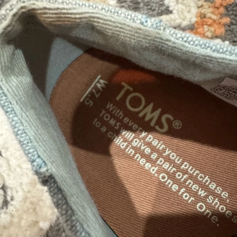 New TOMS Women's Sunset Shoes Mist Chambray Size‎ 7.5 Gray